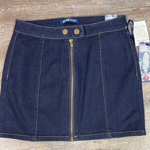 NEW Blue Spice Denim Skirt with Gold Zipper Size 3